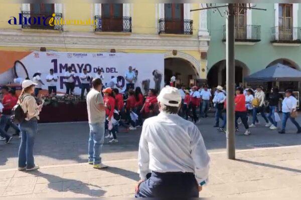 Servilismo y repudio hacia Cutberto Chávez cobra fuerza en desfile por el día del trabajo
